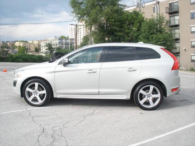 2011 Volvo XC60 T6 R-Design