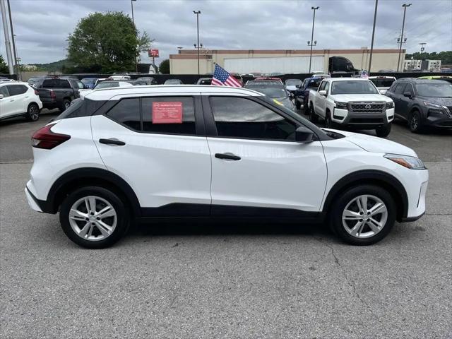 2024 Nissan Kicks S Xtronic CVT