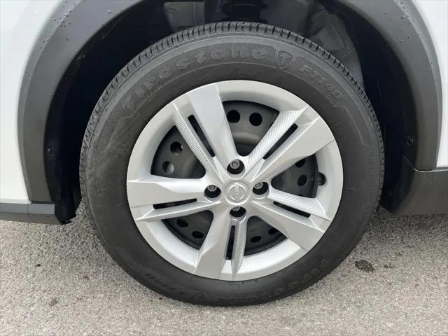 2024 Nissan Kicks S Xtronic CVT