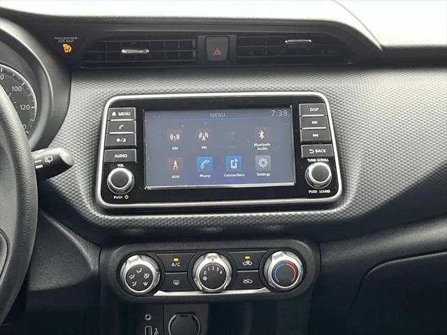 2024 Nissan Kicks S Xtronic CVT