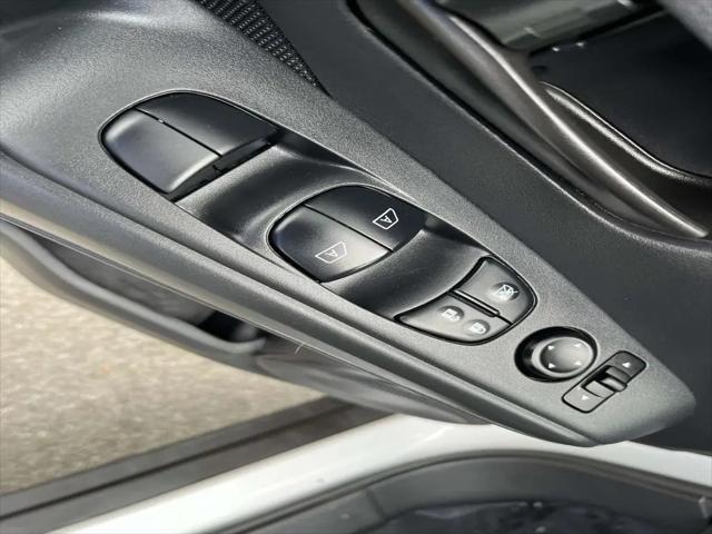 2024 Nissan Kicks S Xtronic CVT