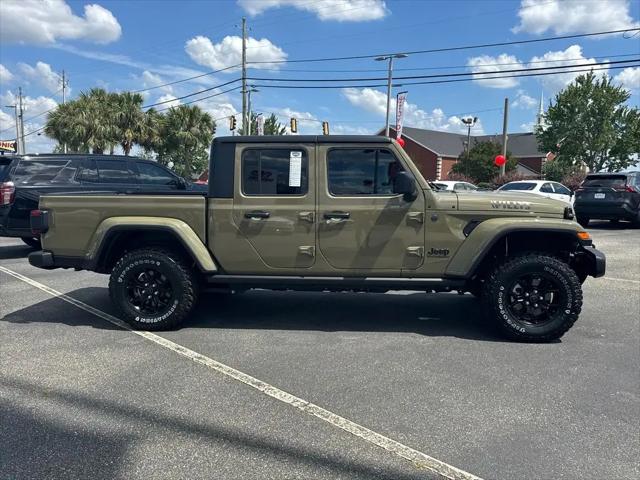 2025 Jeep Gladiator Sport