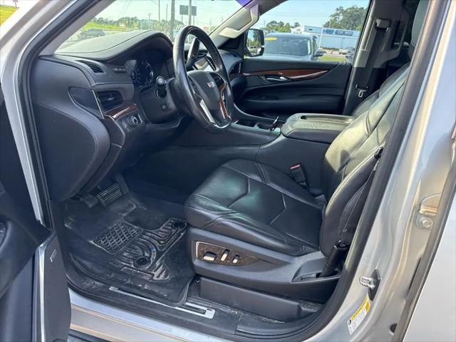 2018 Cadillac Escalade ESV Luxury