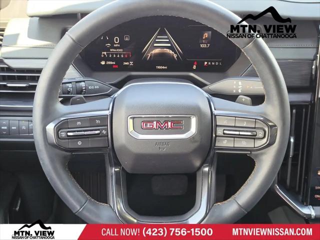 2025 GMC Acadia AWD AT4