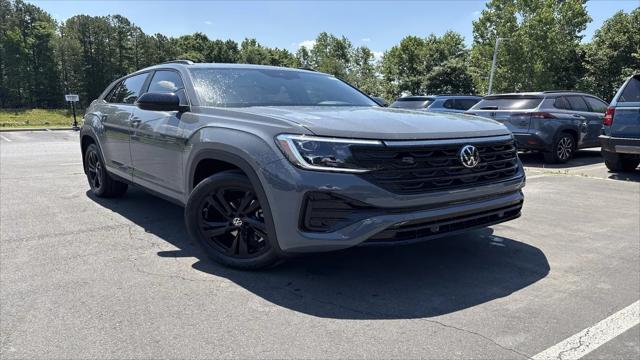 2026 Volkswagen Atlas Cross Sport SEL R-Line Black