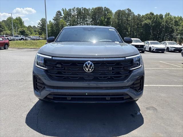 2026 Volkswagen Atlas Cross Sport SEL R-Line Black