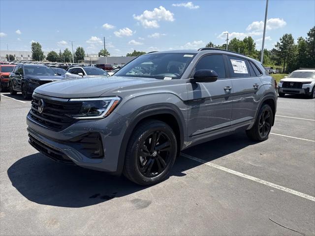 2026 Volkswagen Atlas Cross Sport SEL R-Line Black