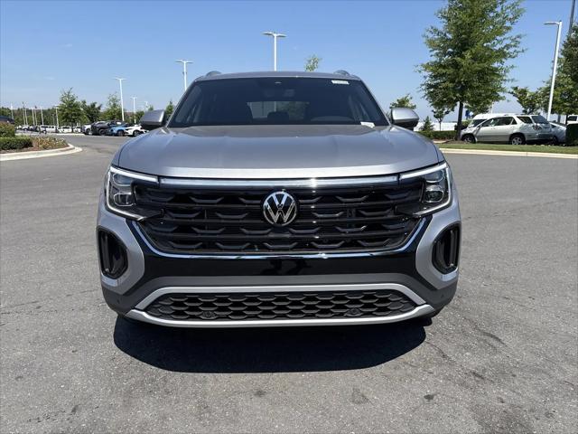 2026 Volkswagen Atlas Cross Sport SE with Technology