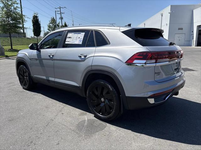 2026 Volkswagen Atlas Cross Sport SE with Technology