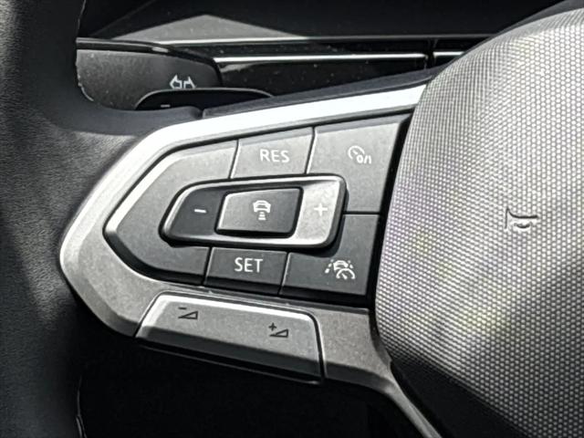 2026 Volkswagen Atlas Cross Sport SE with Technology