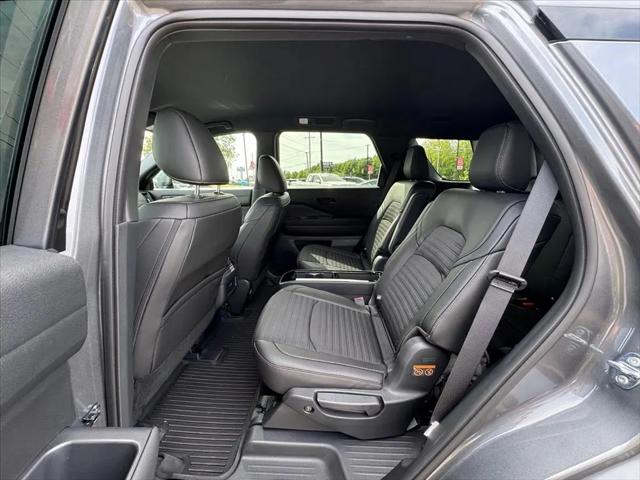 2025 Nissan Pathfinder Rock Creek 4WD