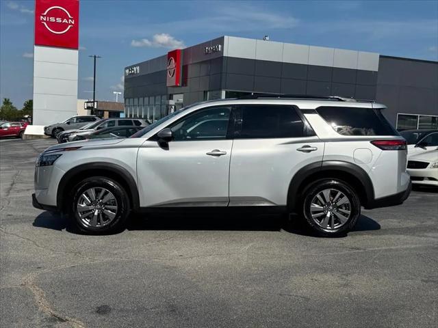 2025 Nissan Pathfinder SV FWD