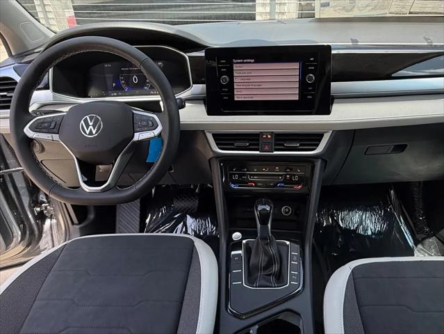 2026 Volkswagen Taos SE