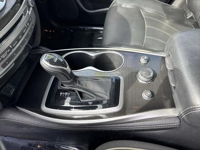 2019 INFINITI QX60 LUXE