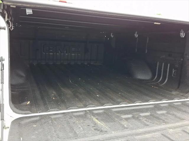 2022 GMC Canyon AT4 w/Leather