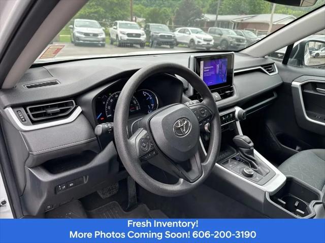 2023 Toyota RAV4 Hybrid Woodland Edition