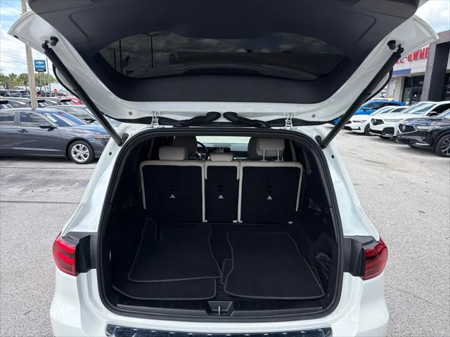 2025 Mercedes-Benz GLB 4MATIC