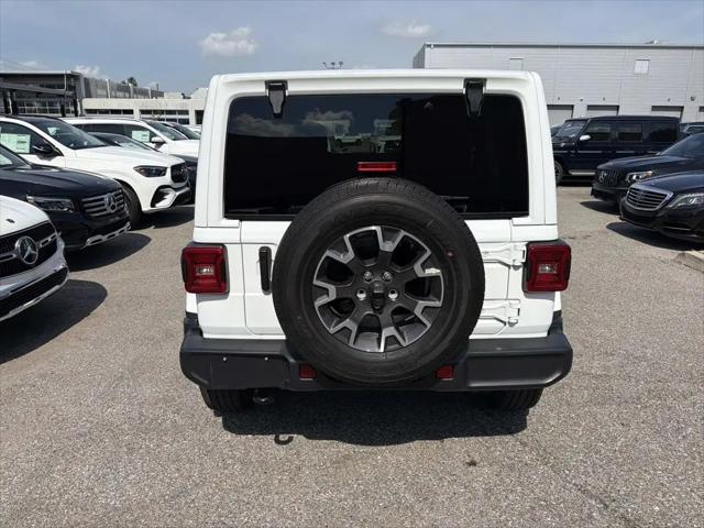 2024 Jeep Wrangler 4-Door Sahara 4x4