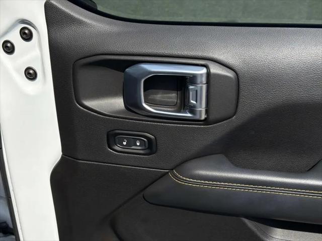 2024 Jeep Wrangler 4-Door Sahara 4x4