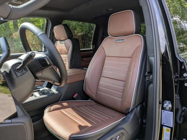 2026 GMC Sierra 2500HD Crew Cab, Standard Bed, Denali Ultimate, 4WD