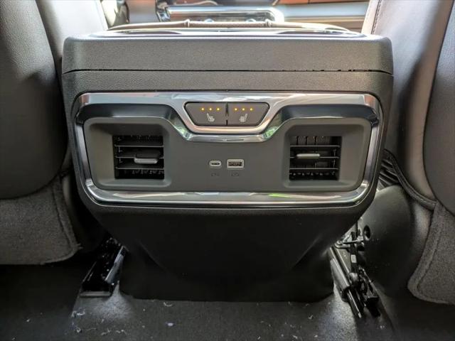 2026 GMC Sierra 2500HD Crew Cab, Standard Bed, Denali Ultimate, 4WD