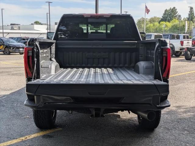 2026 GMC Sierra 2500HD Crew Cab, Standard Bed, Denali Ultimate, 4WD