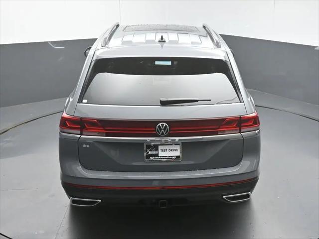 2026 Volkswagen Atlas SE with Technology
