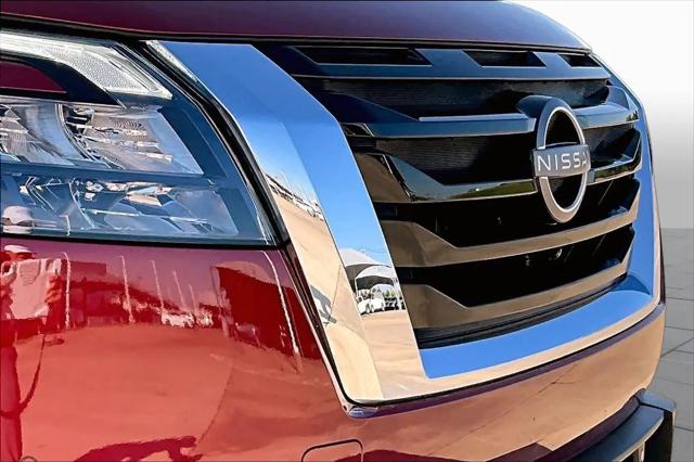 2025 Nissan Pathfinder Platinum FWD