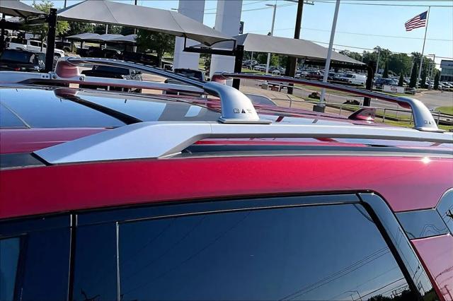 2025 Nissan Pathfinder Platinum FWD