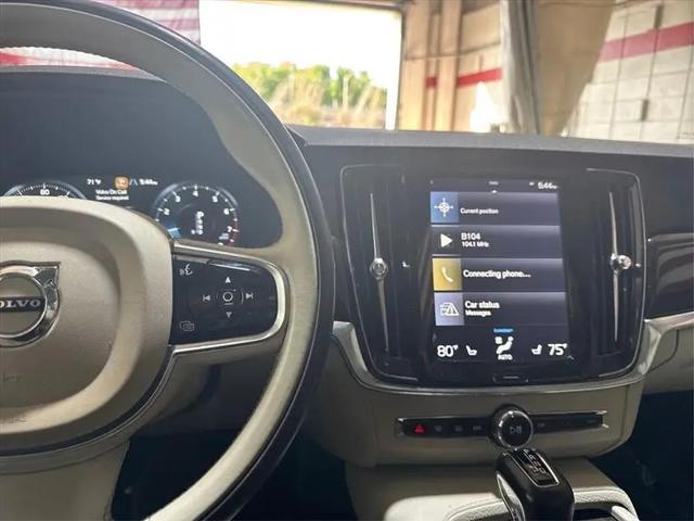 2018 Volvo S90 T6 Momentum