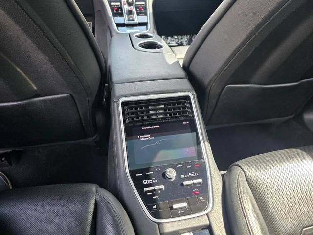 2019 Porsche Panamera E-Hybrid 4
