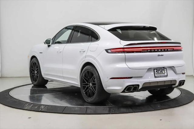 2025 Porsche Cayenne E-Hybrid Turbo
