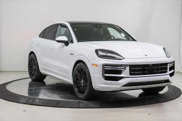 2025 Porsche Cayenne E-Hybrid Turbo