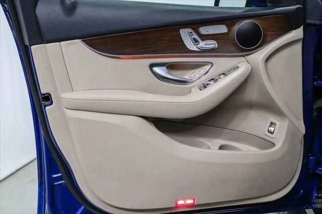 2022 Mercedes-Benz GLC SUV