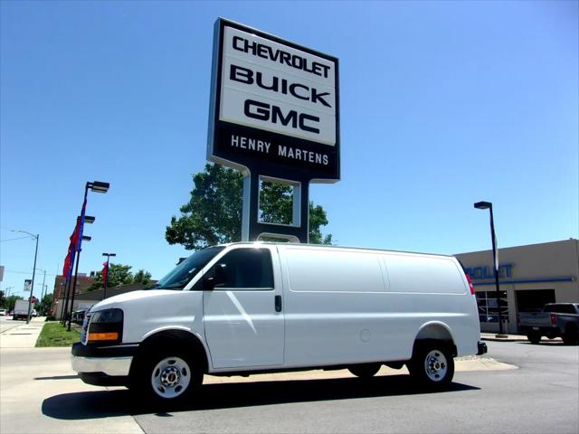 2026 GMC Savana Cargo 2500 Extended Wheelbase, Work Van, RWD for sale in Leavenworth, KS