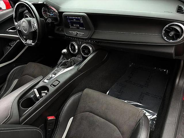 2023 Chevrolet Camaro RWD Convertible 2LT