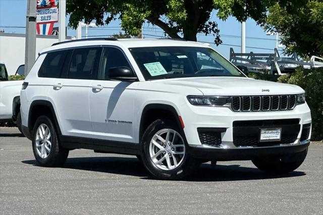 2023 Jeep Grand Cherokee L Laredo 4x4