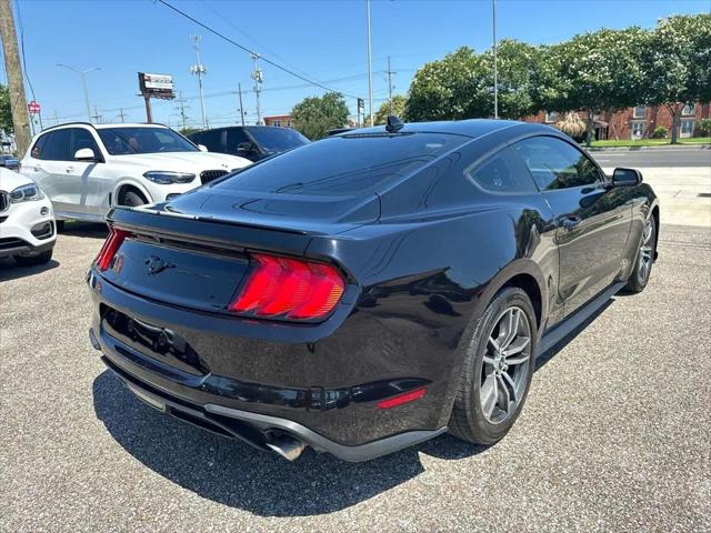 2022 Ford Mustang EcoBoost Premium Fastback
