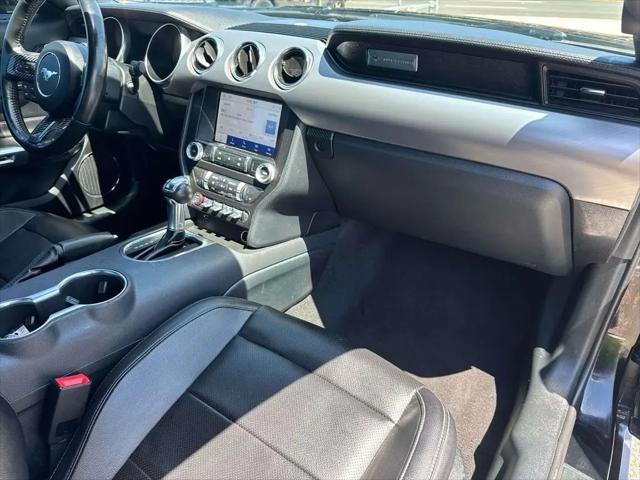 2022 Ford Mustang EcoBoost Premium Fastback