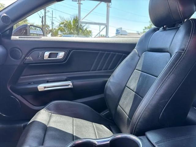 2022 Ford Mustang EcoBoost Premium Fastback