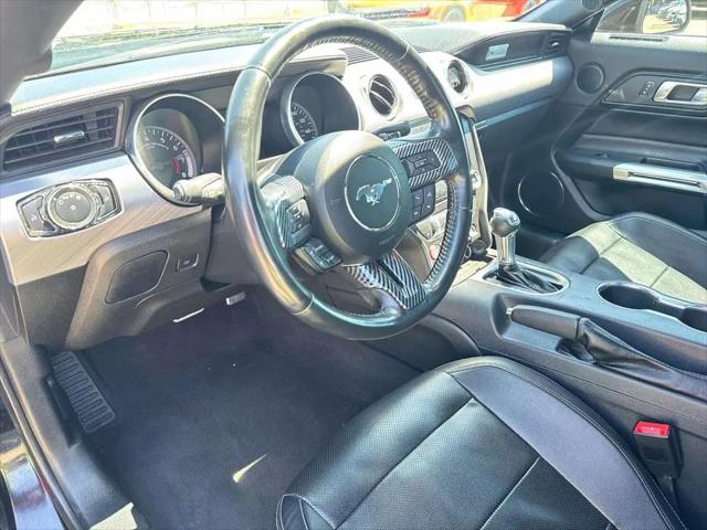 2022 Ford Mustang EcoBoost Premium Fastback