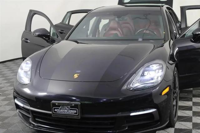 2018 Porsche Panamera Panamera