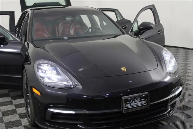 2018 Porsche Panamera Panamera