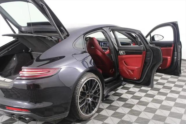 2018 Porsche Panamera Panamera
