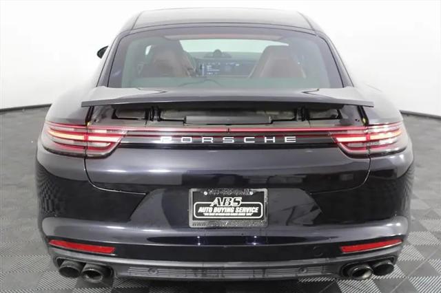 2018 Porsche Panamera Panamera
