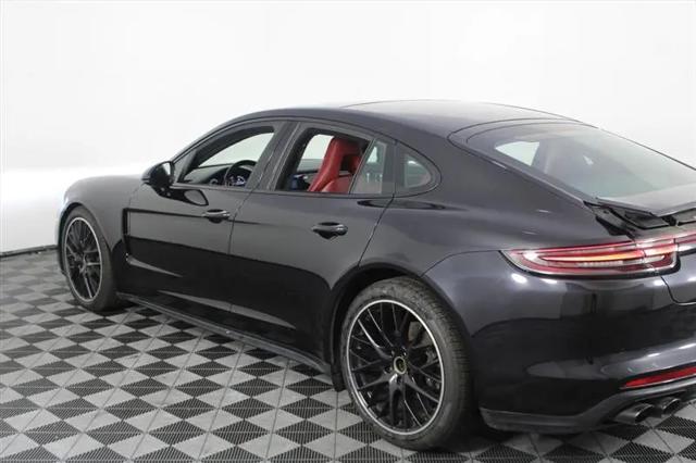 2018 Porsche Panamera Panamera