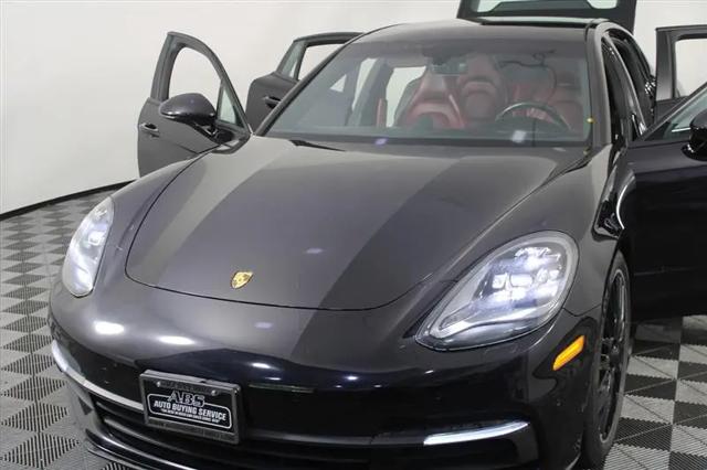2018 Porsche Panamera Panamera