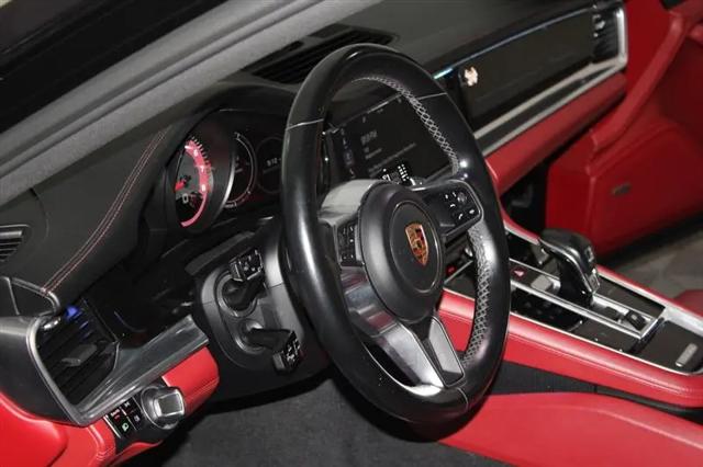 2018 Porsche Panamera Panamera