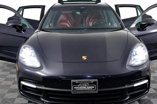 2018 Porsche Panamera Panamera