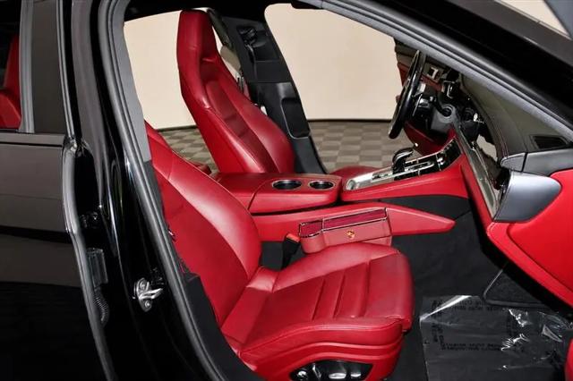 2018 Porsche Panamera Panamera